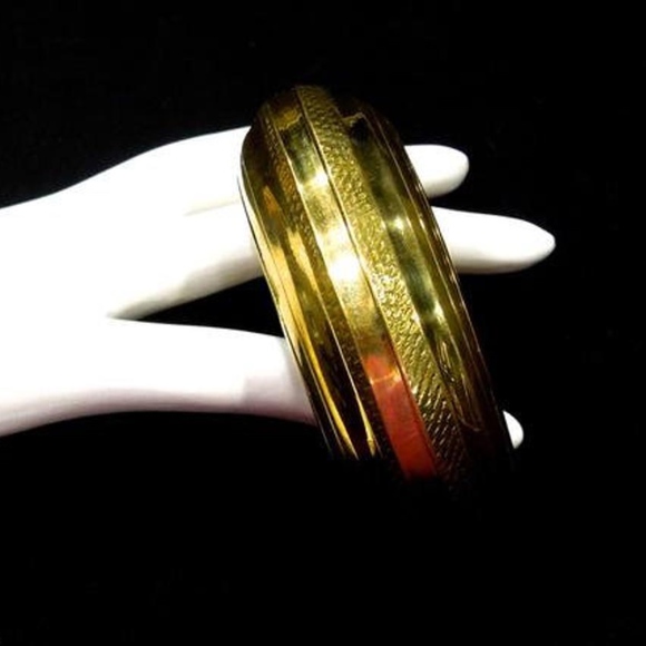 VTG 70's Chunky Brass Bangle - Picture 4 of 5